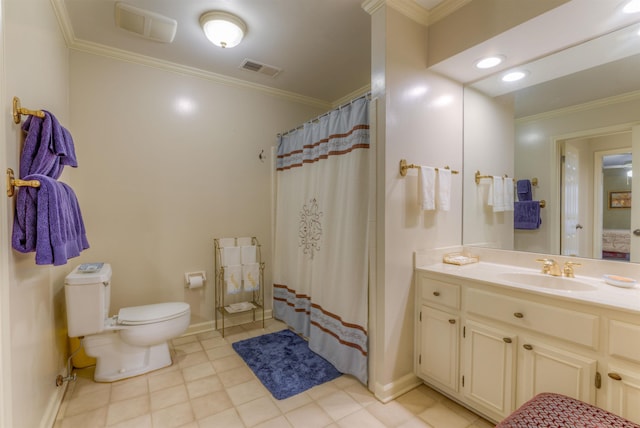 full bathroom featuring baseboards, visible vents, toilet, and ornamental molding