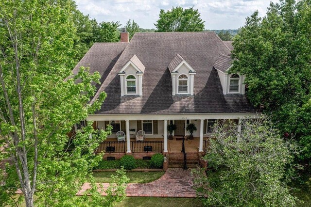 view of front of house with covered porch