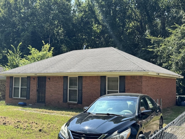 3509 Pine Ridge Ln, Memphis, TN 38118 - single story home with brick siding and roof with shingles