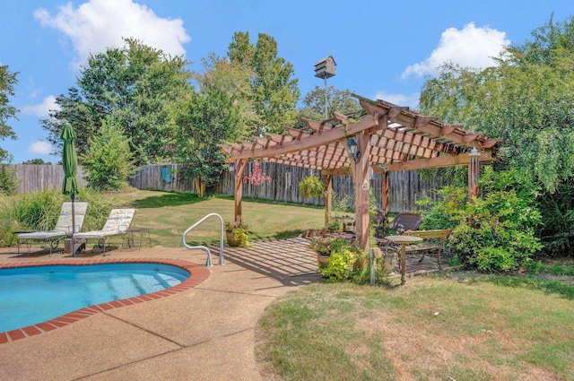 view of swimming pool featuring a pergola and a lawn