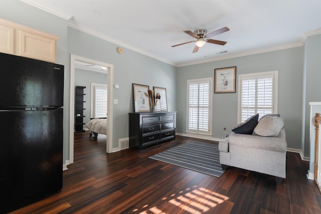 living room featuring ceiling fan, dark wood-type flooring, and ornamental molding