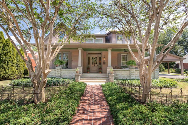 view of front of property featuring covered porch