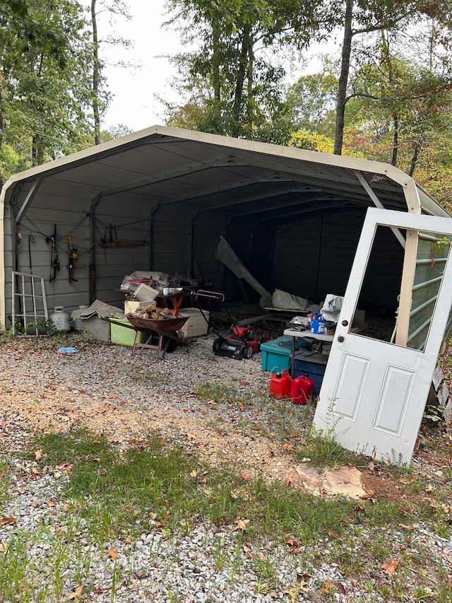 view of outdoor structure featuring a carport