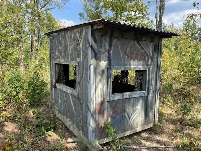7080 Beauty Hill Rd, Adamsville, TN 38310 - view of shed