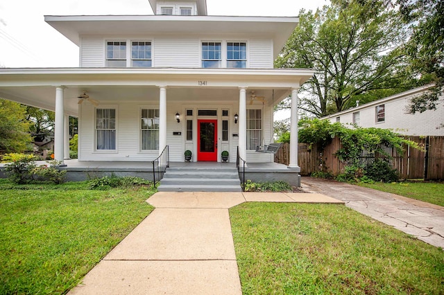 view of front facade featuring a porch and a front yard