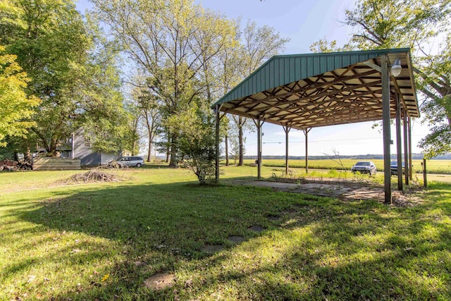 view of yard with a carport