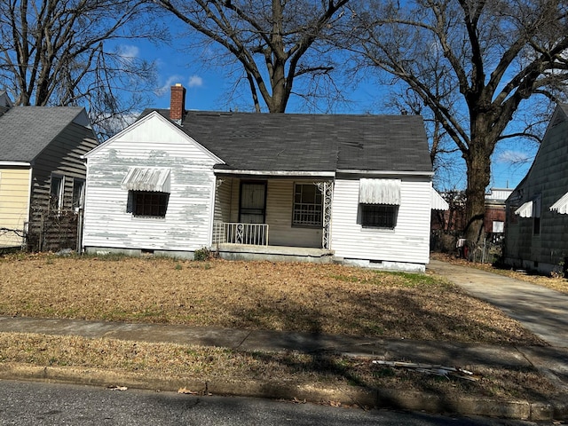 view of front of home with covered porch