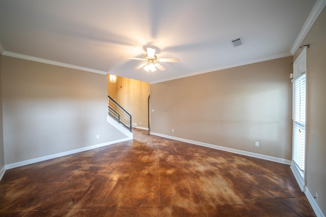 unfurnished room featuring ceiling fan and crown molding