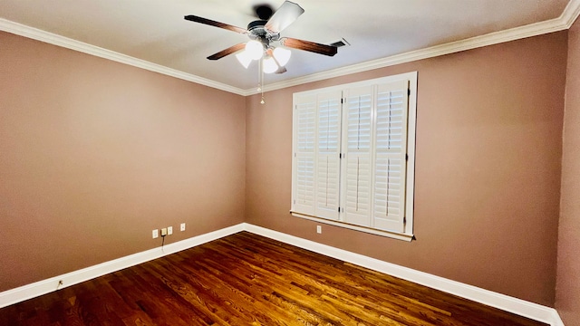 unfurnished room featuring wood-type flooring, ceiling fan, and ornamental molding