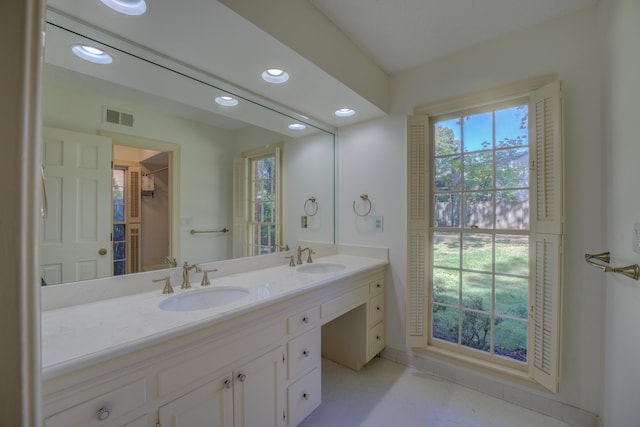 bathroom with vanity