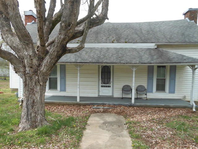 view of front of home with covered porch