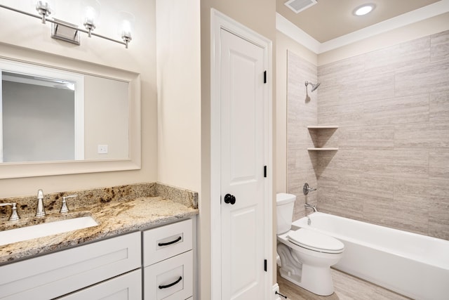 6625 Pidgeon Woods Cv, Memphis, TN 38119 - full bath featuring visible vents, a closet, toilet, vanity, and shower / bathtub combination
