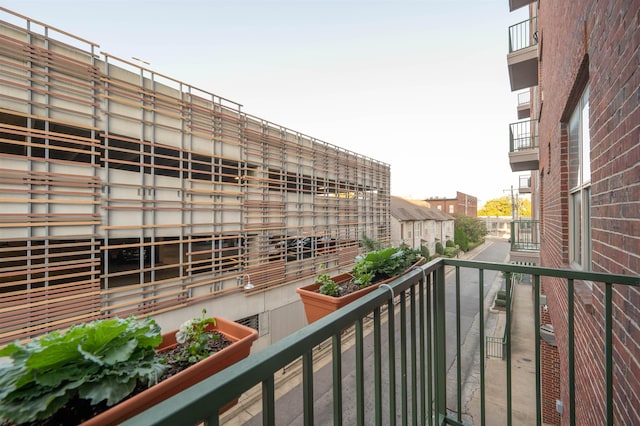21 Mina Ave Unit 207, Memphis, TN 38103 - view of balcony