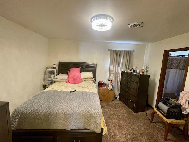 bedroom with carpet flooring