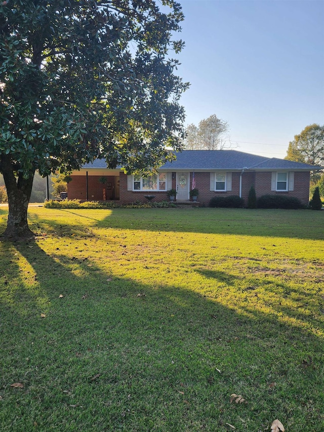 981 Durhamville Rd, Ripley, TN 38063 - single story home featuring brick siding and a front yard