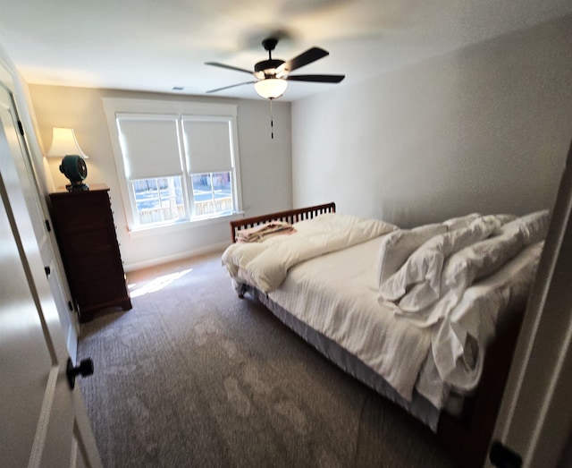 bedroom with carpet flooring and ceiling fan