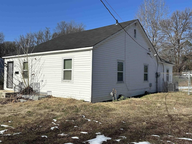 view of home's exterior