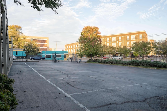 376 Mulberry St, Memphis, TN 38103 - uncovered parking lot with fence