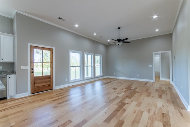 unfurnished living room featuring crown molding, light wood-type flooring, and ceiling fan