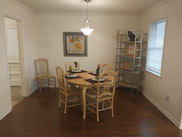 3811 Patte Ann Dr, Memphis, TN 38116 - dining area with wood finished floors, ornamental molding, baseboards, and plenty of natural light