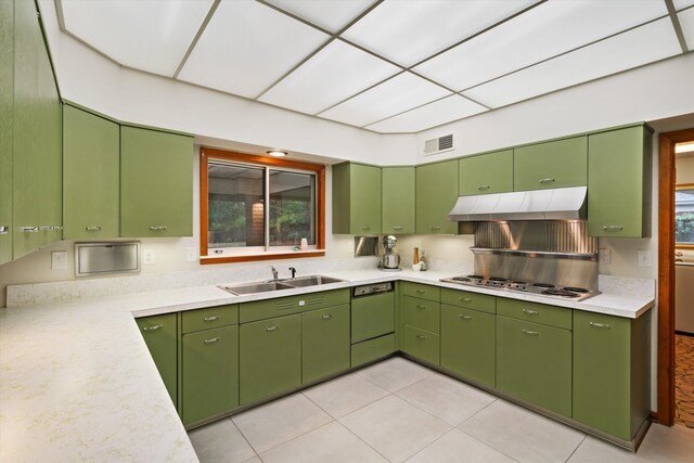 kitchen with white gas cooktop, green cabinetry, a wealth of natural light, and sink