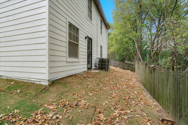 view of home's exterior