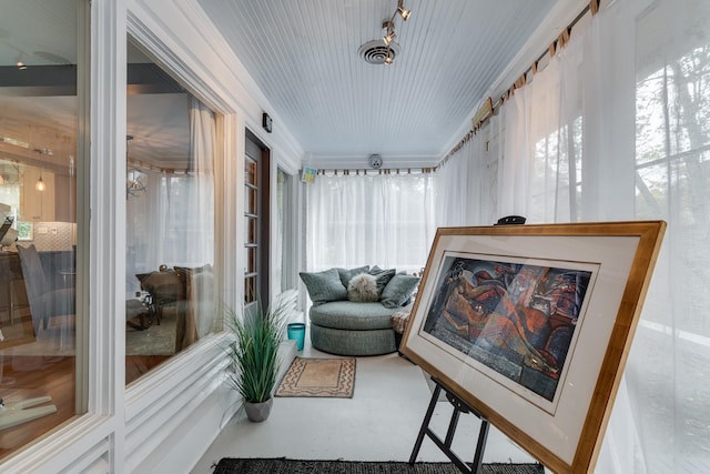 view of sunroom / solarium