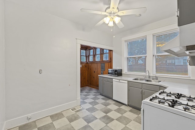 kitchen featuring gray cabinets, sink, white appliances, and ceiling fan