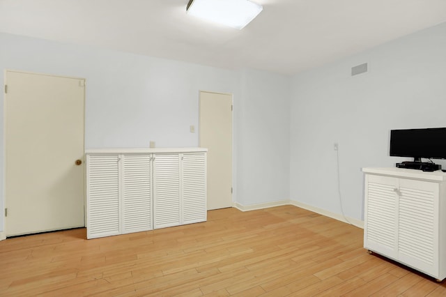 280 Waring Rd, Memphis, TN 38117 - spare room with light wood-style floors and baseboards