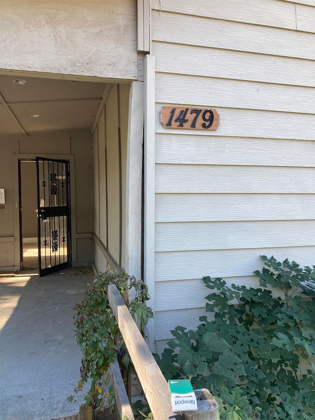 view of entrance to property