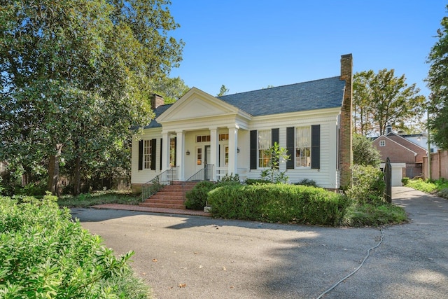 view of neoclassical / greek revival house