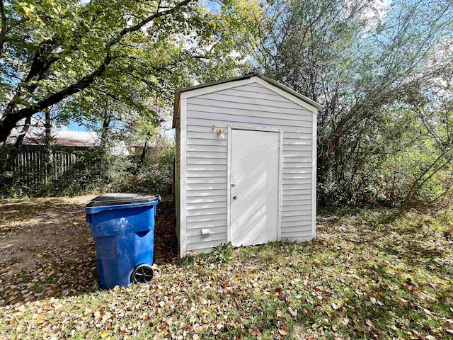 view of outdoor structure