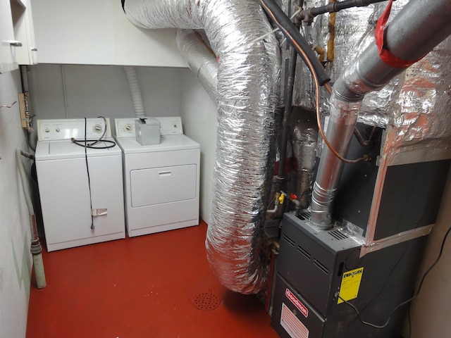 interior space featuring washer and clothes dryer