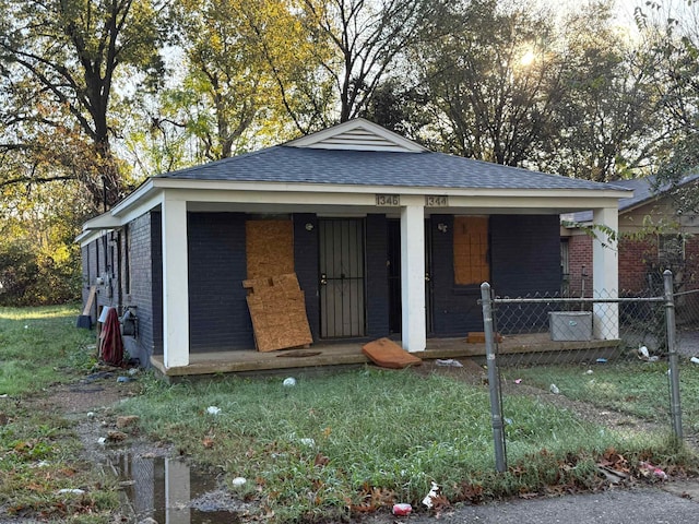 view of front of house featuring a porch