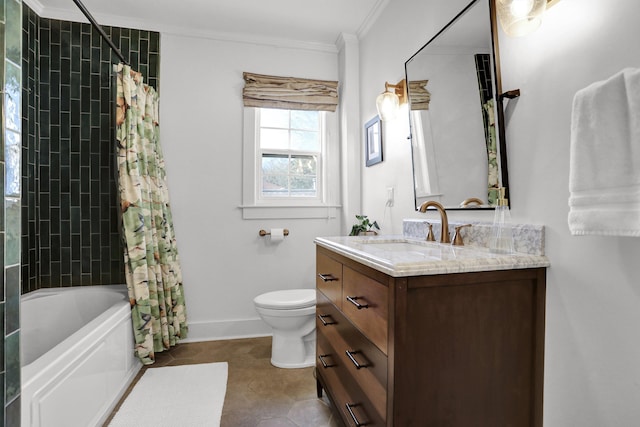 full bathroom with shower / bath combination with curtain, toilet, crown molding, and vanity