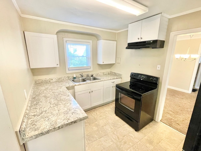 kitchen featuring sink, black electric range, a notable chandelier, white cabinets, and ornamental molding