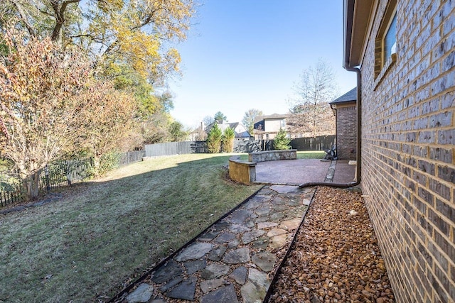 view of yard with a patio area