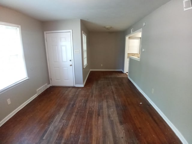 1675 Haywood Ave, Memphis, TN 38127 - entryway with wood-type flooring and baseboards