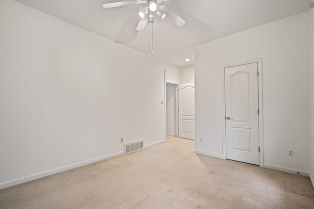 899 Harbor Bend Rd, Memphis, TN 38103 - unfurnished room with a ceiling fan, light carpet, and recessed lighting