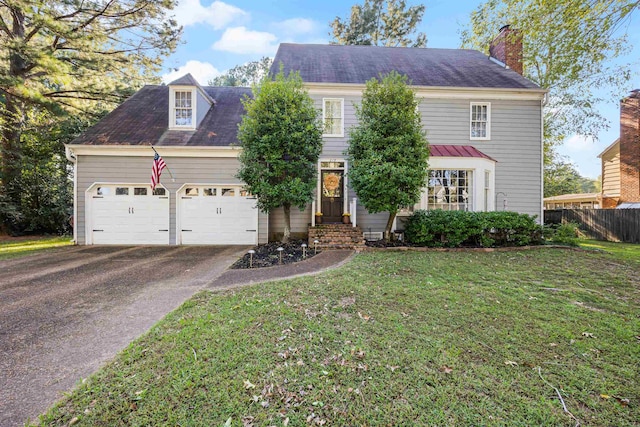 view of front of home with a front yard