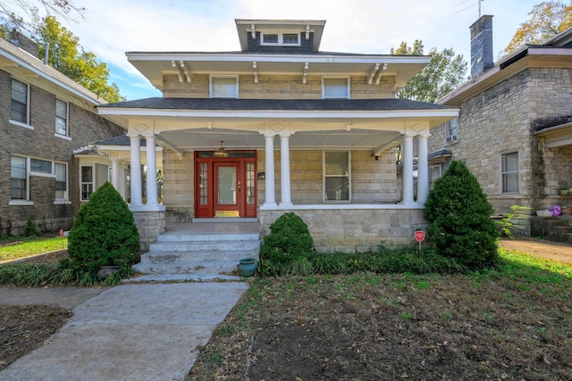 view of front facade featuring a porch