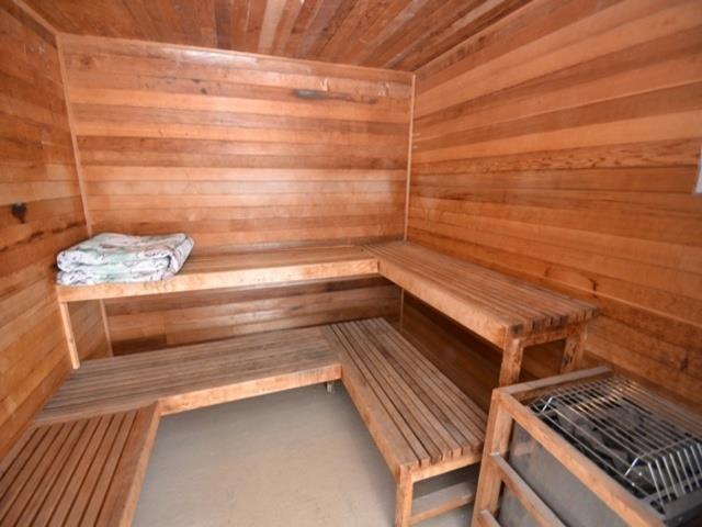 view of sauna / steam room