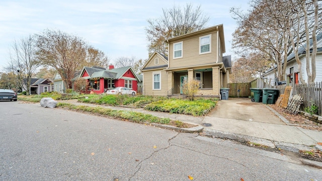 view of front of property featuring covered porch