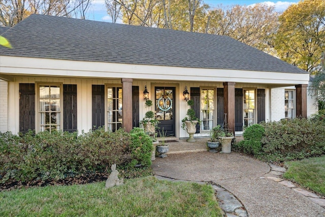 view of front of property with covered porch