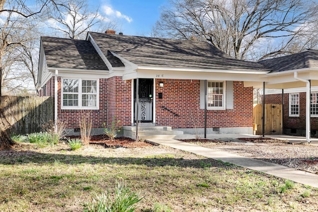 view of front facade featuring a front yard