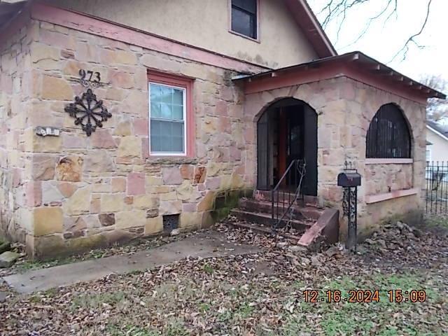 view of side of property