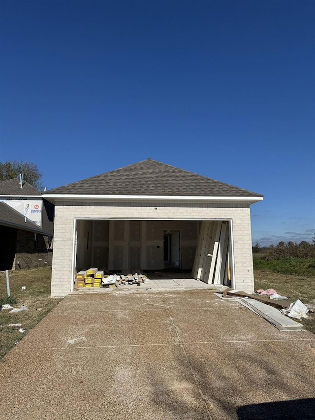 5549 Shipp Rd, Millington, TN 38053 - garage featuring driveway