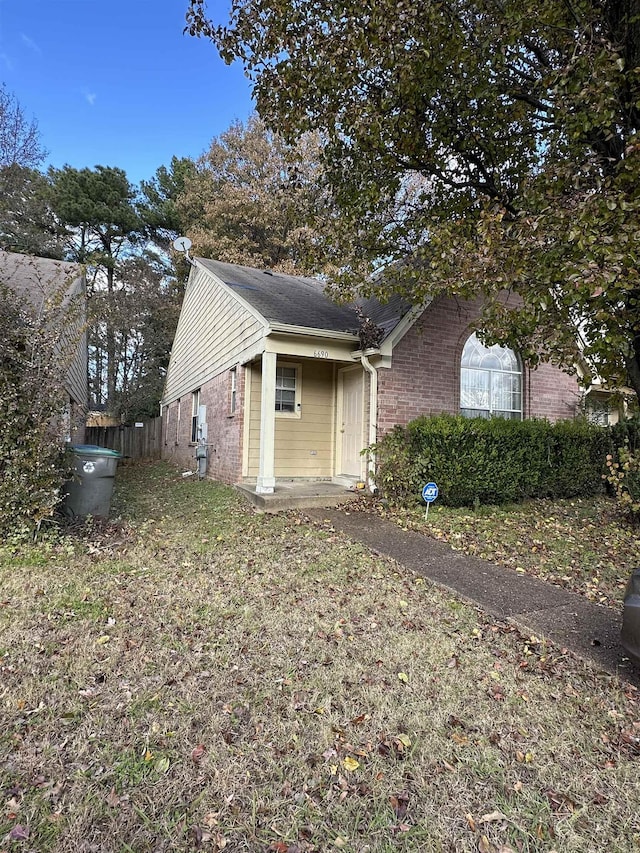 view of front of home