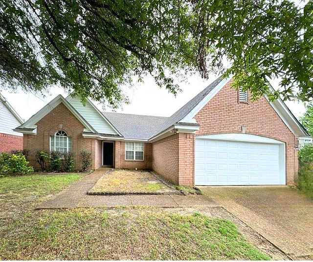 view of front of house with a garage