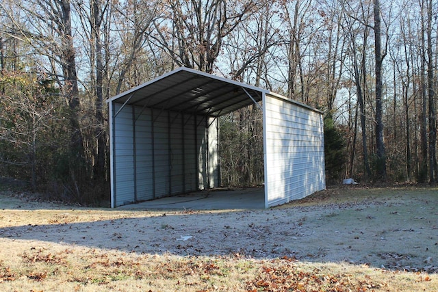 view of outdoor structure featuring a carport